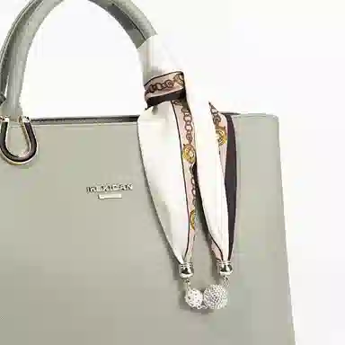 上海故事 百搭时尚磁扣气质多用吊坠锁骨链小领巾  丝巾 女款