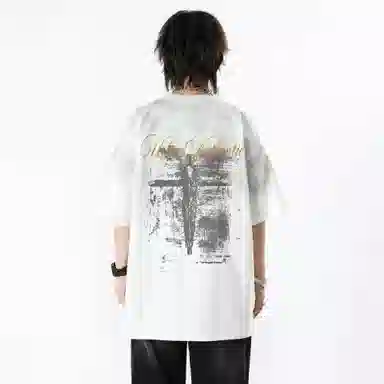 URBAN AUTHENTIC T