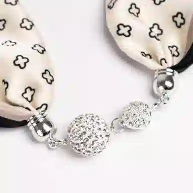 上海故事 百搭时尚磁扣气质多用吊坠锁骨链小领巾  丝巾 女款