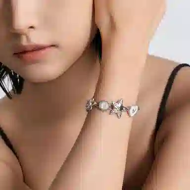 MISS XIA JWY