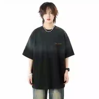 URBAN AUTHENTIC T