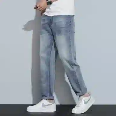 JUCY JUDY