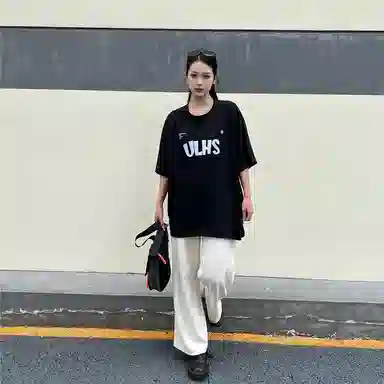 Unite Life HOODS LogoT