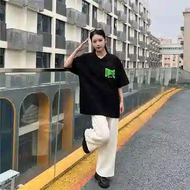 Unite Life HOODS LogoT