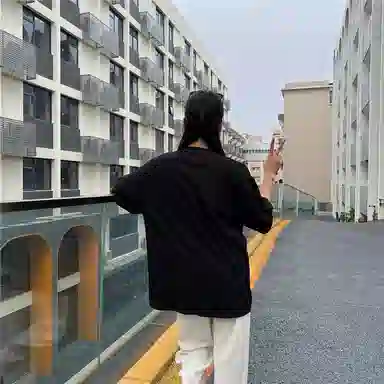 Unite Life HOODS LogoT