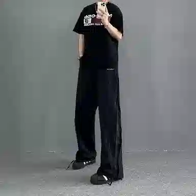 冰飞 美式复古高街机能风简约基础款手绘字母图案立体胶印宽松舒适侧边网眼拉链设计伞兵裤凉爽透气慵懒工装冰丝直筒休闲裤 男女同款