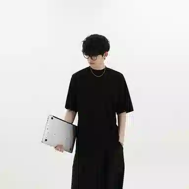 Fakeyoung T