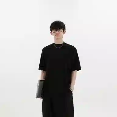 Fakeyoung T