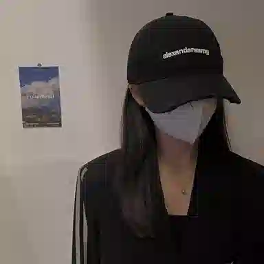 心水好物 字母 做旧破洞大头围显脸小宽帽檐大脸软顶 棉 鸭舌帽 男女同款情侣款