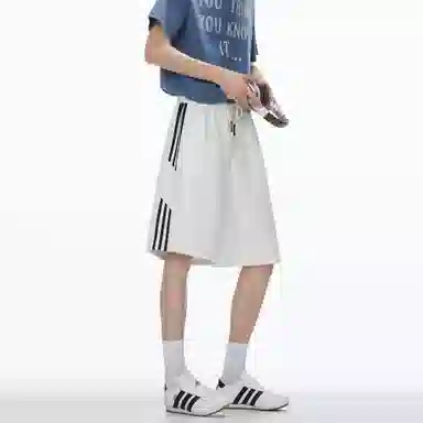 Fakeyoung