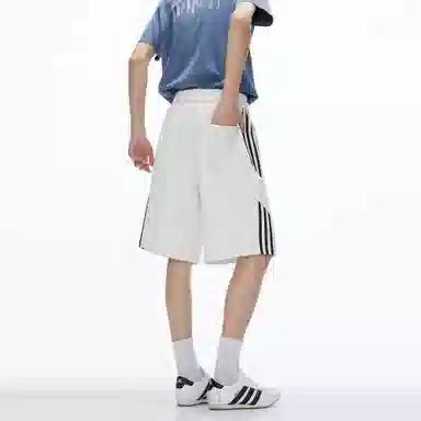 Fakeyoung