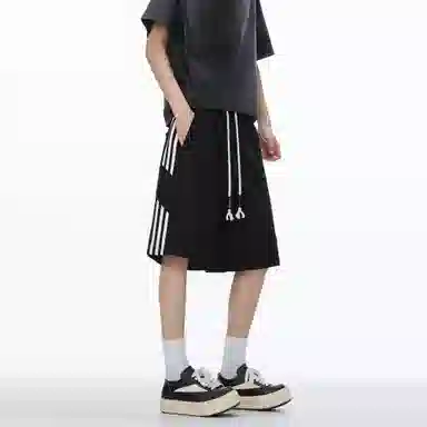 Fakeyoung