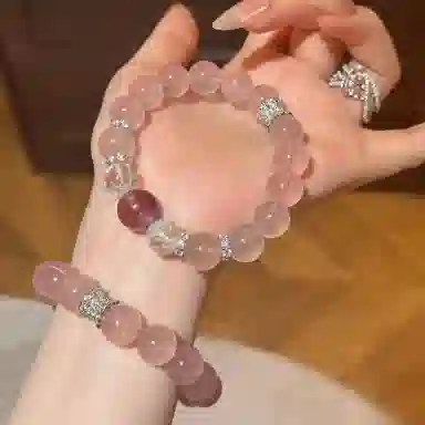 阿梵尼 桃花运 讨你欢心浪漫花语新中式国潮 甜蜜饰爱 轻奢小众设计 俏皮可爱百搭学院风 好运连连天然 粉水晶 手串 女款