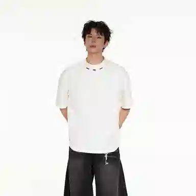 Fakeyoung T