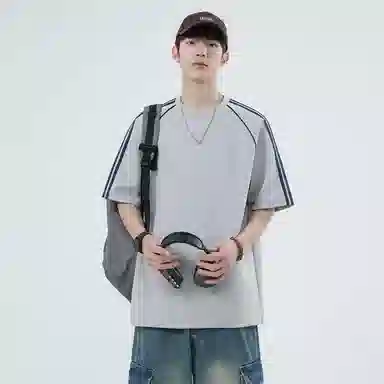 Fakeyoung T