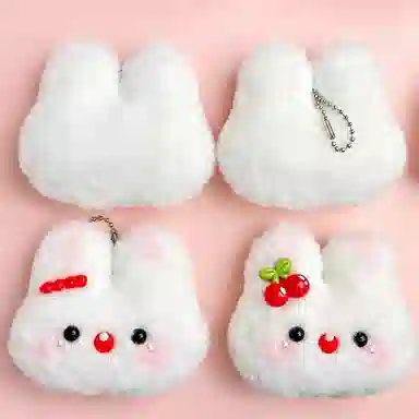零界 吱吱叫腮红兔  卡通治愈 创意手机绳包包 行李箱  卡通玩偶 毛绒 挂件 男女同款情侣款