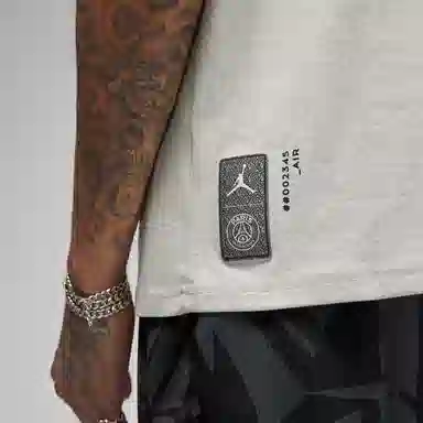 Jordan x Paris Saint-Germain T