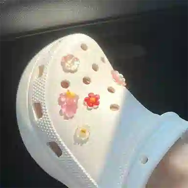 US8ACC crocs DIY