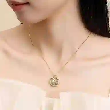S925