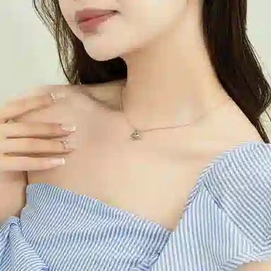 S925