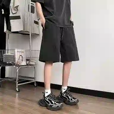 Fakeyoung