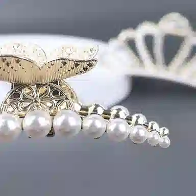 彤彤兔 高级感蝴蝶大号抓夹气质后脑勺盘时尚水钻鲨鱼夹头饰 合金 发夹 女款