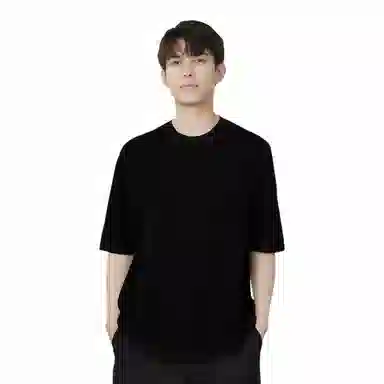 HM T