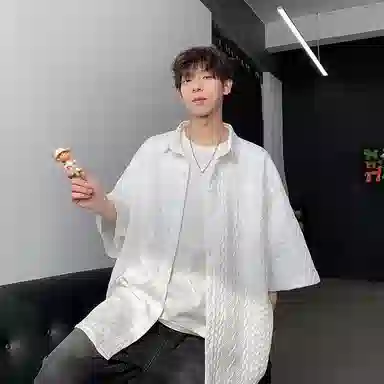 Fakeyoung