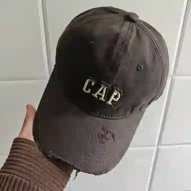 祎步康 韩版做旧破洞遮阳 户外出游易搭时尚帽子 棉 鸭舌帽 男女同款情侣款