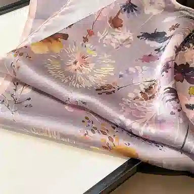 纳兰杜 优雅气质百搭时尚高级感法式穿搭通勤实用 桑蚕丝 丝巾 女款 粉紫色