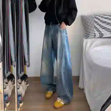 Fakeyoung