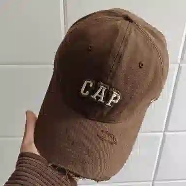 祎步康 韩版做旧破洞遮阳 户外出游易搭时尚帽子 棉 鸭舌帽 男女同款情侣款