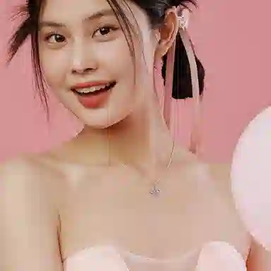 珂里 甜美小清新四叶花百搭优雅气质多巴胺小众轻奢 环保合金 项链 女款