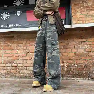 NEAR HERE cleanfitins