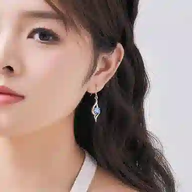 恋朵 时尚足银耳环 海蓝锆石天使之翼纯银耳环气质百搭耳饰 女款 银色