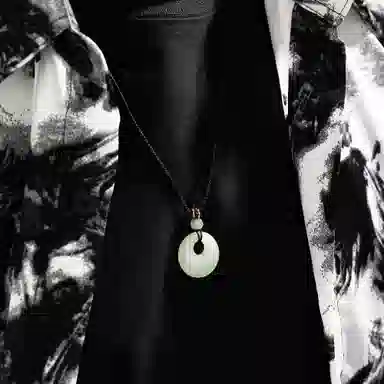 【温润美玉】 魔物 福气圆满平安扣 转运珠黑绳简约时尚高级 时尚好运日常通勤礼盒装#好运开运 #轻奢百搭 玉髓 吊坠 男女同款情侣款