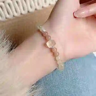 【冰糖雪梨】 指尖瑰宝 招正缘桃花甜美可爱国潮招财猫旺事业旺财运好运爆棚天然 黄水晶 手串 男女同款情侣款