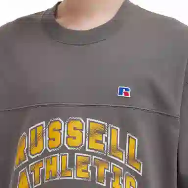 Russell Athletic T