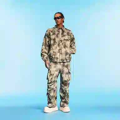 1807 x Jeff Hamilton SS25