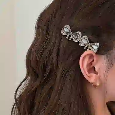 简应舒 一字碎发刘海前额边侧边双蝴蝶结 合金+仿钻 发夹 女款