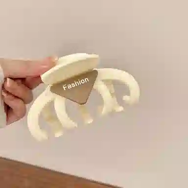 蒙妮 超能抓气质磨砂抓夹 亚克力 发夹 男女同款情侣款