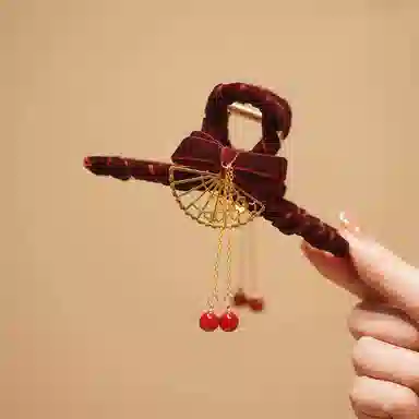 贯古今 红色相思复古优雅后脑勺鲨鱼气质高级感 合金 发夹 女款