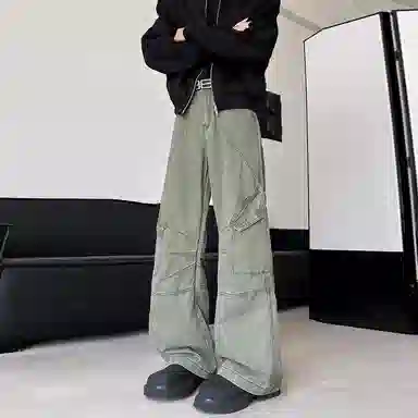 Fakeyoung