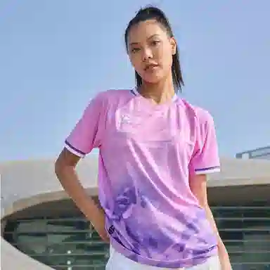 KELME V T