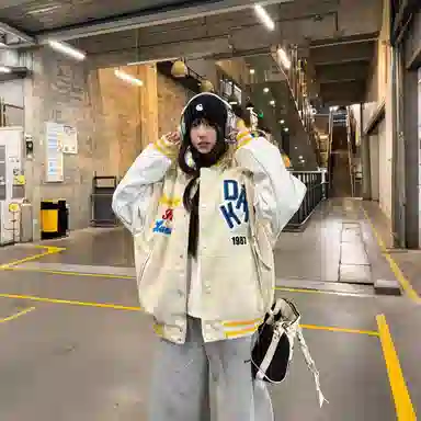 Pirkadat Vintage Vibe Baseball Jacket