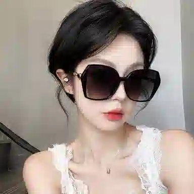 PRETTYALLUSION PC