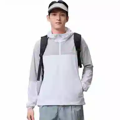 探路者 运动休闲简约拼纯色连帽 透气防紫外线防晒服 男款 白色\山影灰