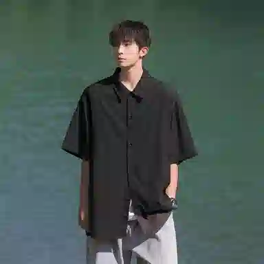 兰缪 美式复古高街风纯色基础款满天星宽松休闲日常百搭通勤学生党圆领重磅短袖衬衫 男女同款