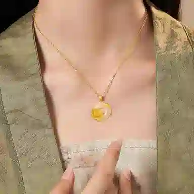 庆大福 山茶花平安扣 小众设计感 新中式复古百搭高贵显气质#好运 玉髓 项链 女款