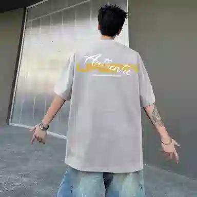 URBAN AUTHENTIC logoT